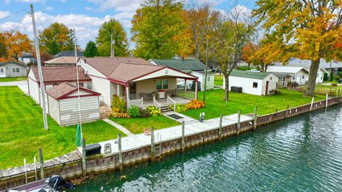 A home in Algonac