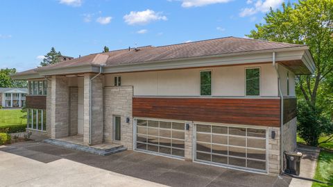 A home in Bloomfield Hills