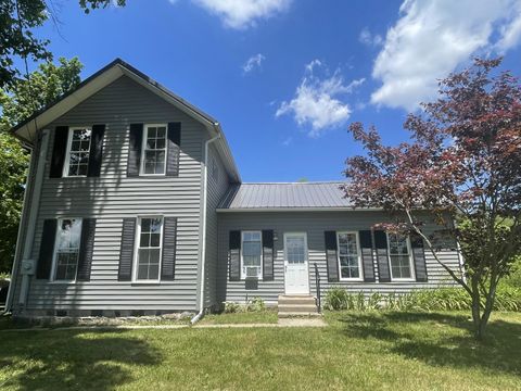 A home in Hillsdale Twp