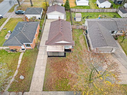 A home in Livonia