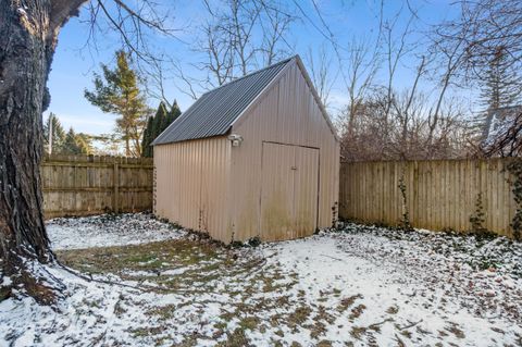 A home in Spring Arbor Twp