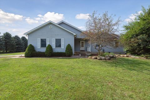 A home in Stockbridge Twp