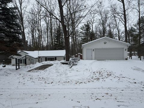 A home in Lyon Twp