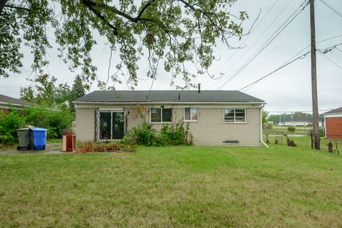 A home in Inkster