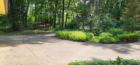 A home in Roscommon Twp