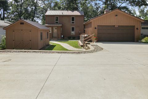 A home in Porter Twp