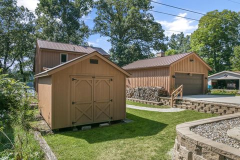 A home in Porter Twp