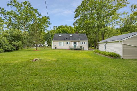 A home in Harper Woods