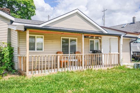 A home in Grand Blanc Twp