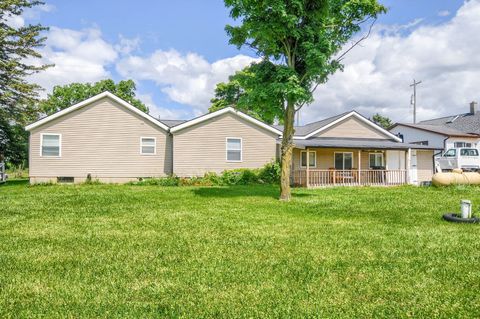 A home in Grand Blanc Twp