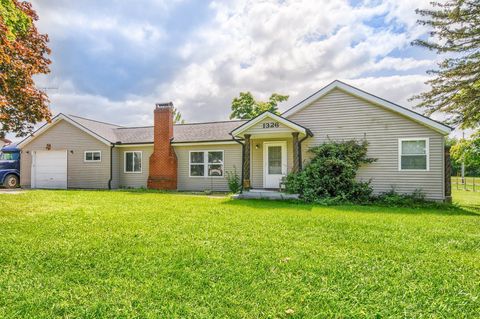 A home in Grand Blanc Twp