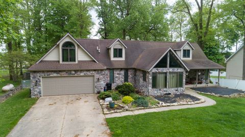 A home in Porter Twp