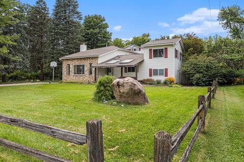 A home in Green Oak Twp