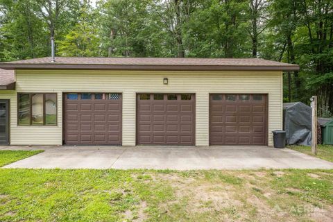 A home in Foster Twp