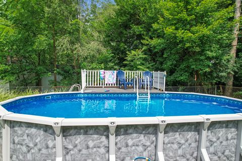 A home in Waterford Twp