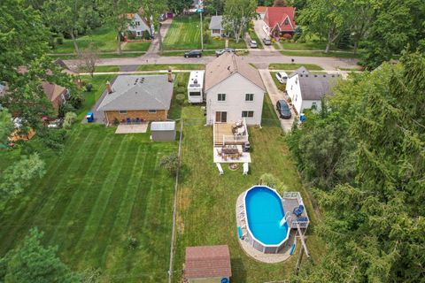 A home in Waterford Twp