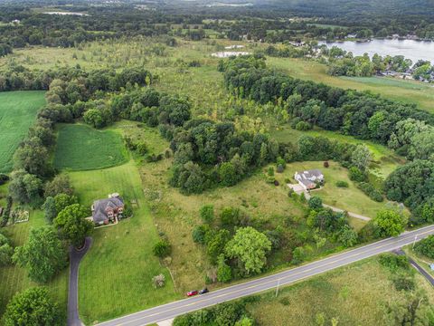 A home in Sylvan Twp