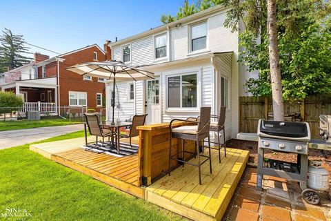 A home in Grosse Pointe Farms