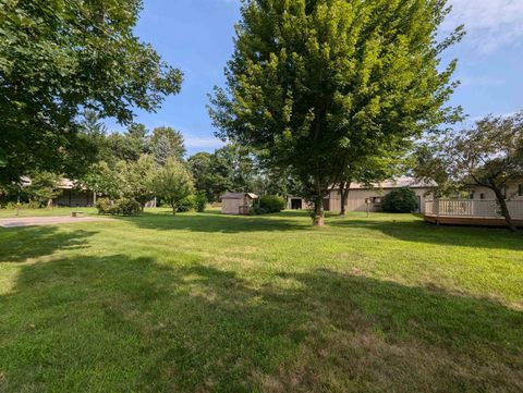 A home in Standish Twp