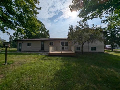 A home in Standish Twp