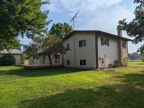 A home in Standish Twp