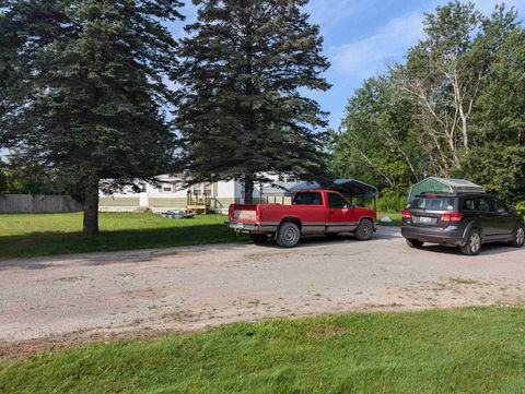 A home in Standish Twp