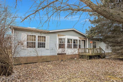 A home in VictorTownship_Clinton