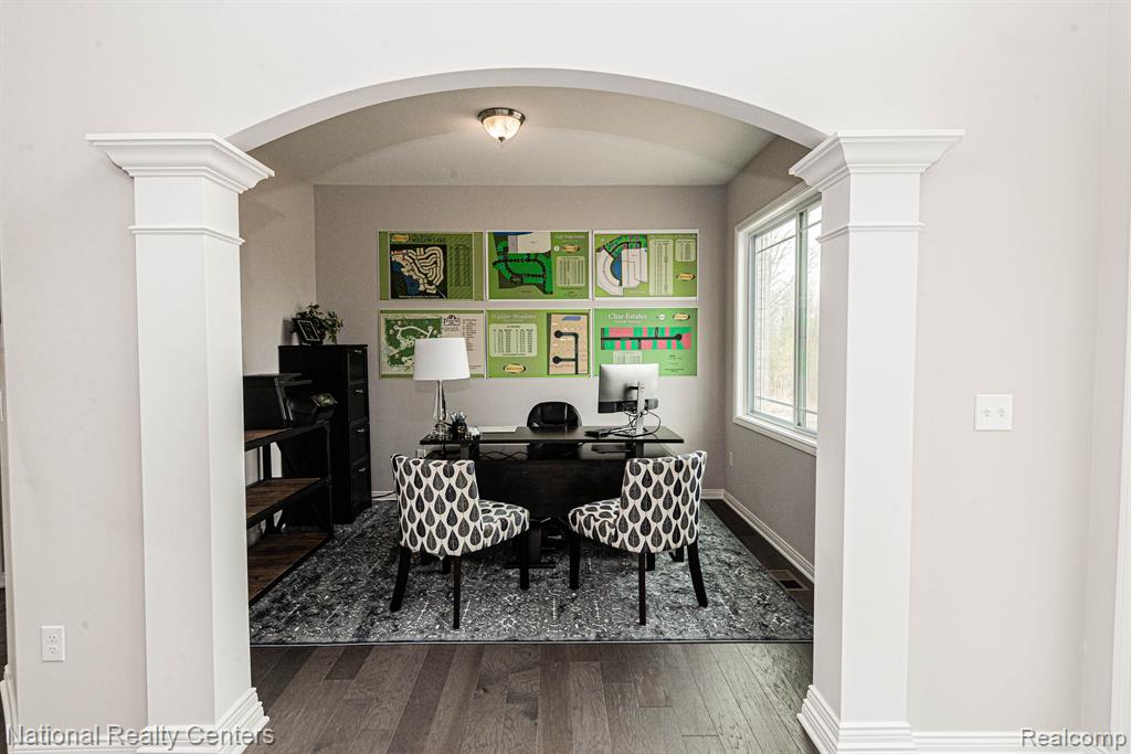 7670 Maple Ridge Court