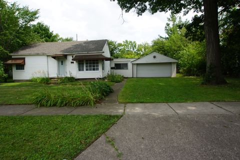 A home in Warren