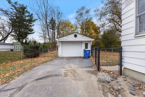 A home in Waterford Twp