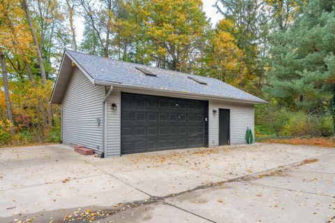 A home in Oshtemo Twp