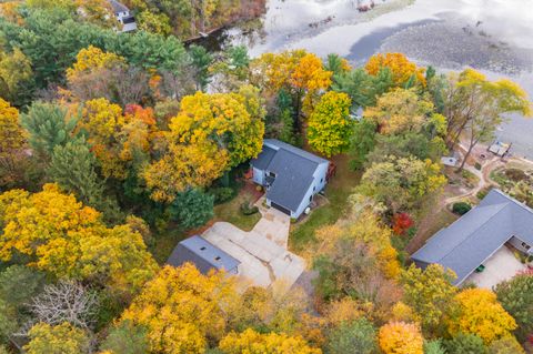 A home in Oshtemo Twp