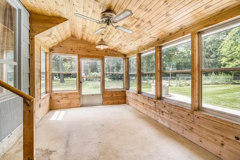 A home in Pennfield Twp