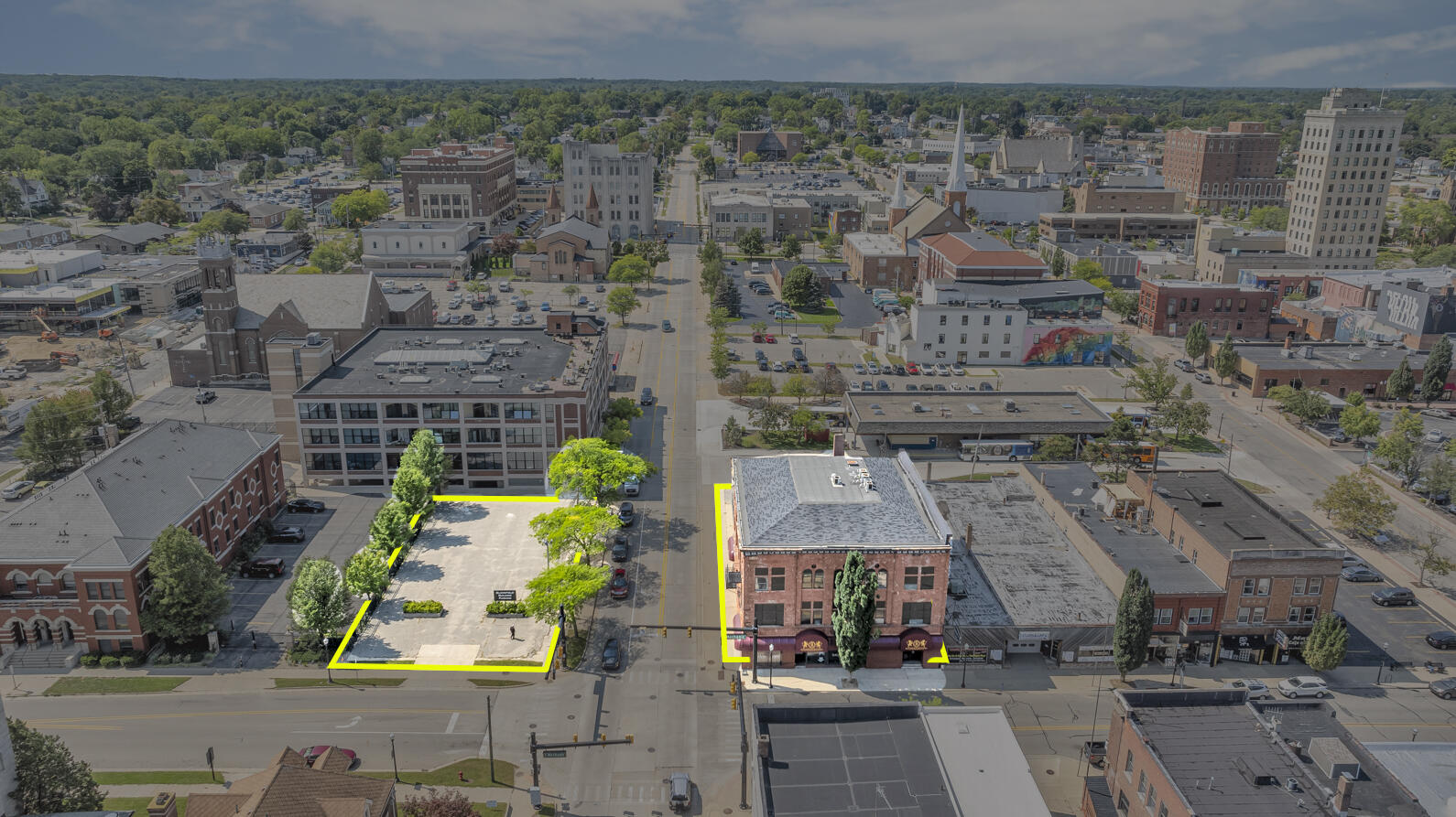 100 W Washington Avenue