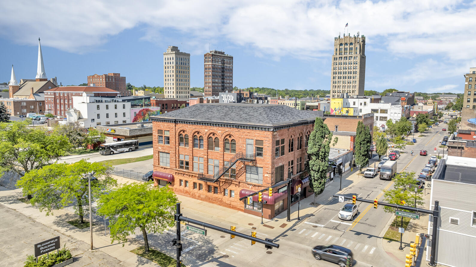 100 W Washington Avenue