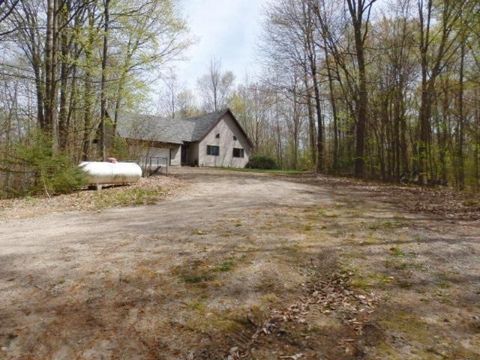 A home in Manistee Twp