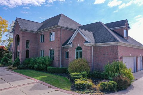 A home in Grand Blanc Twp