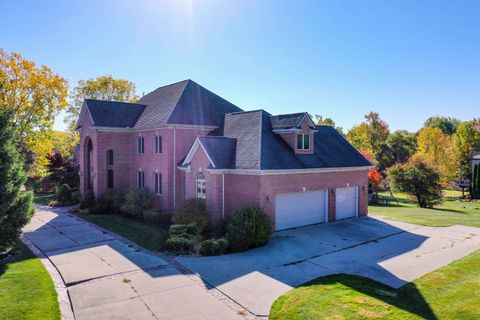 A home in Grand Blanc Twp