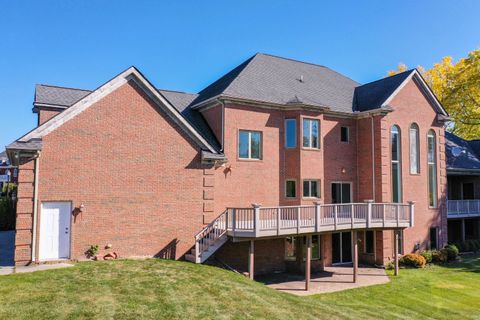 A home in Grand Blanc Twp