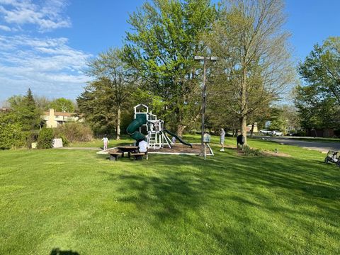 A home in West Bloomfield Twp