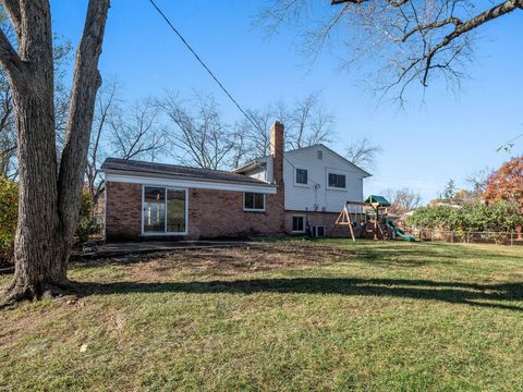 A home in Bloomfield Twp