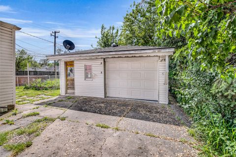 A home in Dearborn Heights