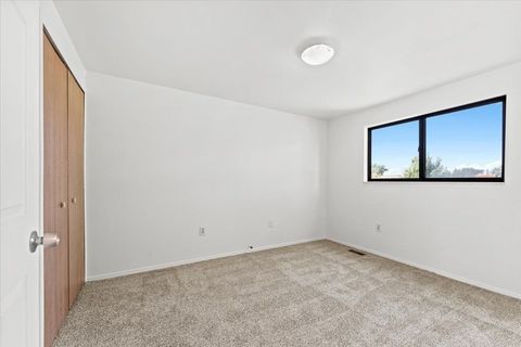 A home in RiverviewCity_Wayne