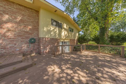 A home in West Bloomfield Twp