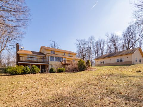 A home in Paw Paw Twp