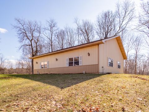 A home in Paw Paw Twp