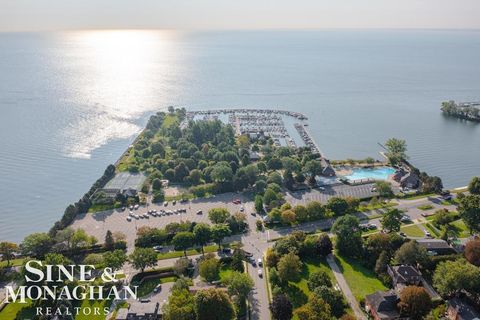 A home in Grosse Pointe Farms