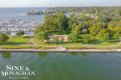 A home in Grosse Pointe Farms