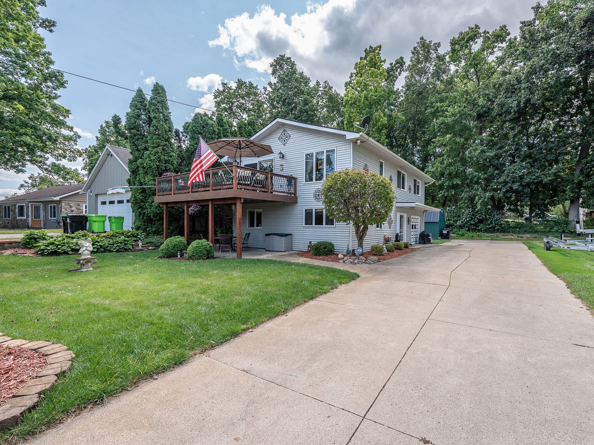 View Green Oak Twp, MI 48189 house