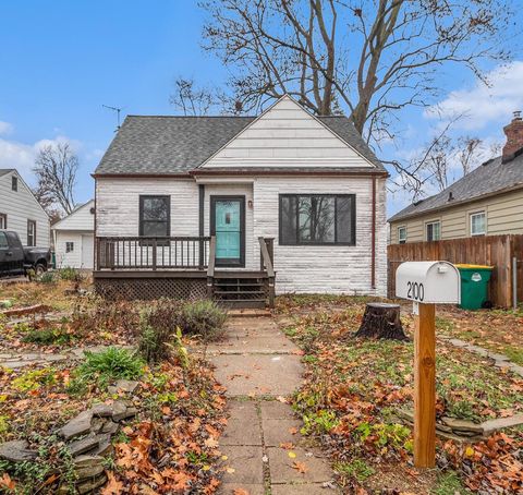 A home in Ypsilanti Twp